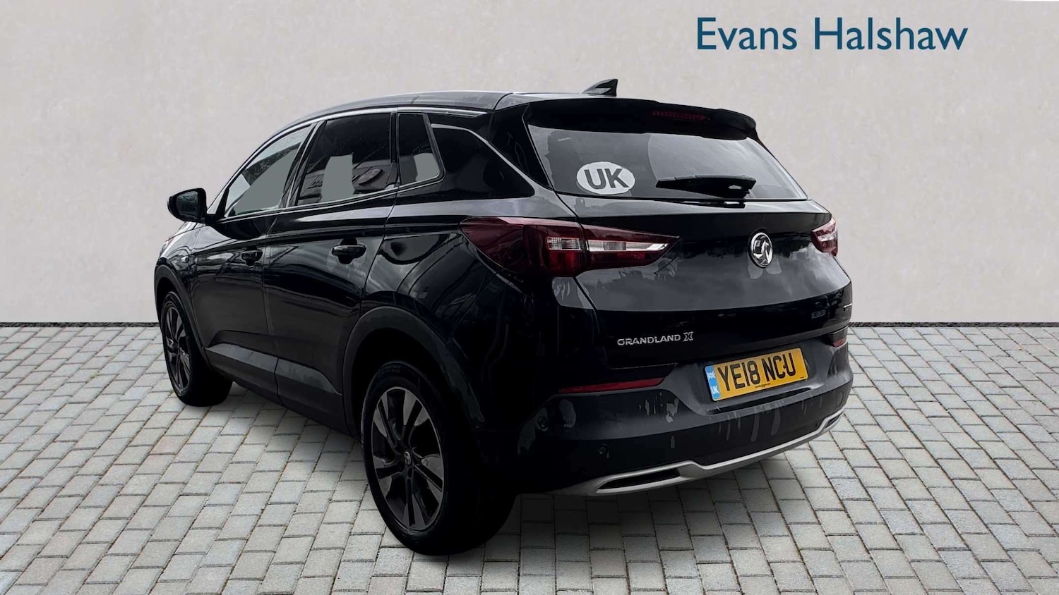 Used Vauxhall Grandland X 2018 for sale - 78137590: Photo 2