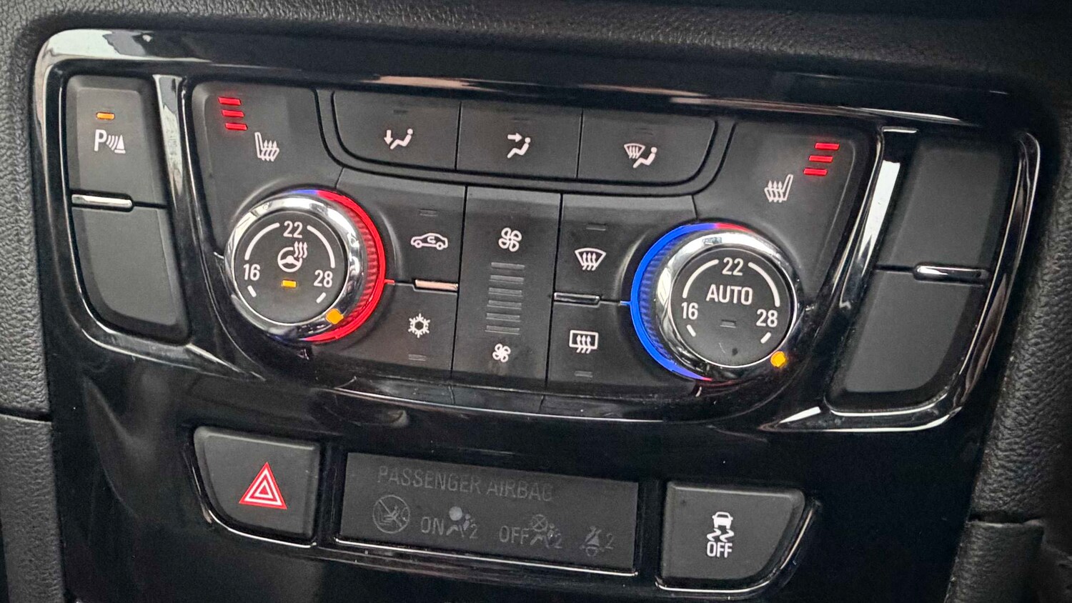 Used Vauxhall Mokka X for sale - 77859208: Photo 14