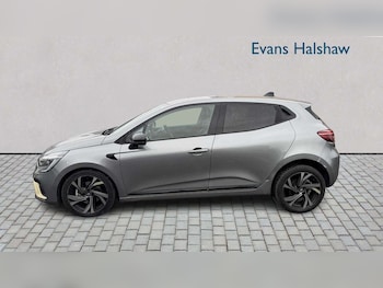 Used Renault Clio 2023 for sale - 78845532: Photo