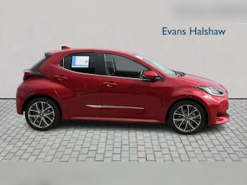 Used Toyota Yaris 2023 for sale - 79672004: Photo
