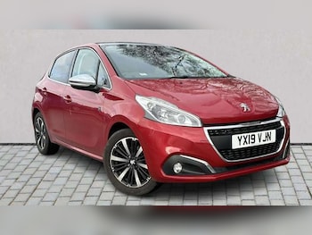 Used Peugeot 208 2019 for sale - 77858370: Photo