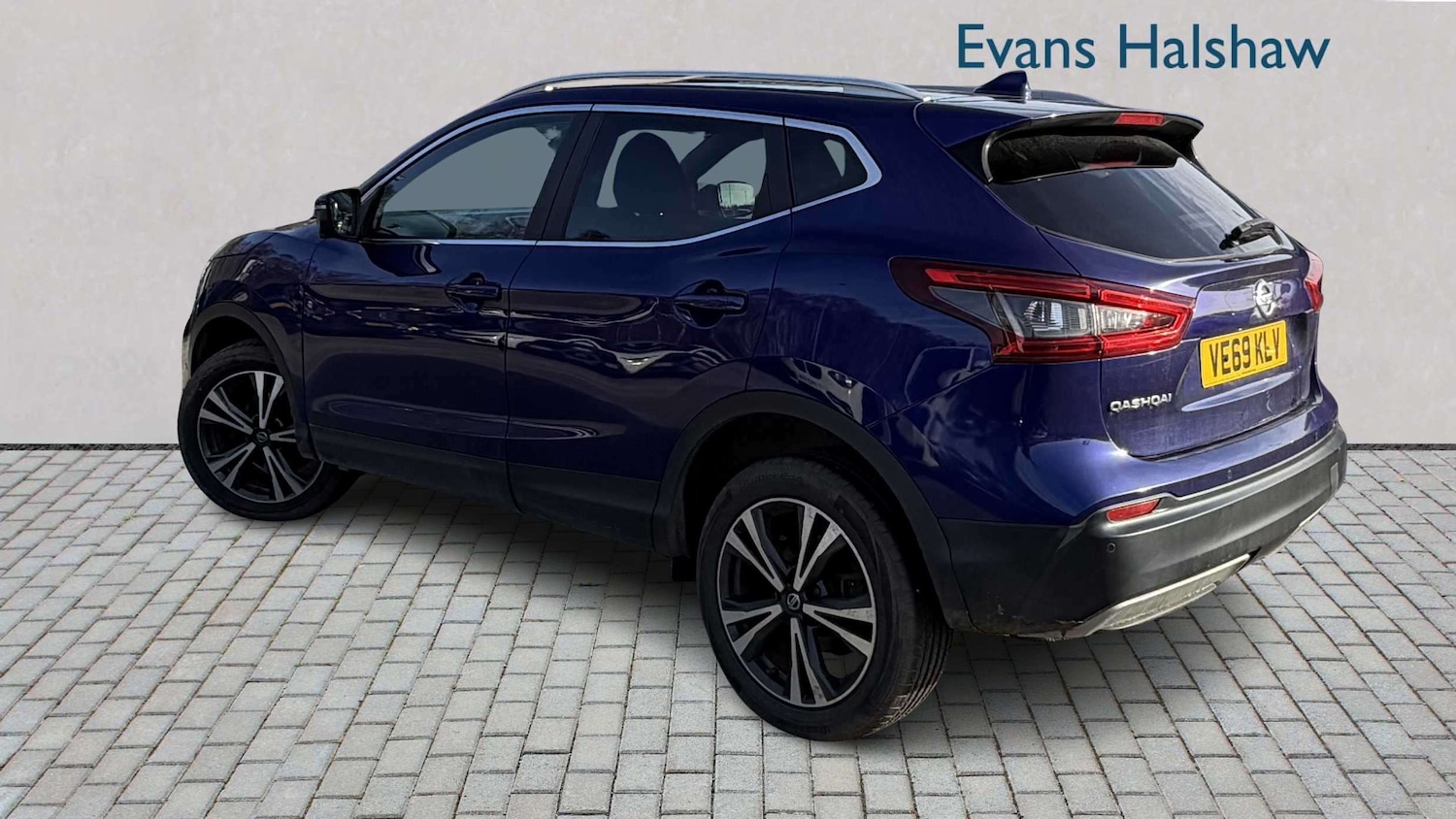 Used Nissan Qashqai for sale - 77861434: Photo 2