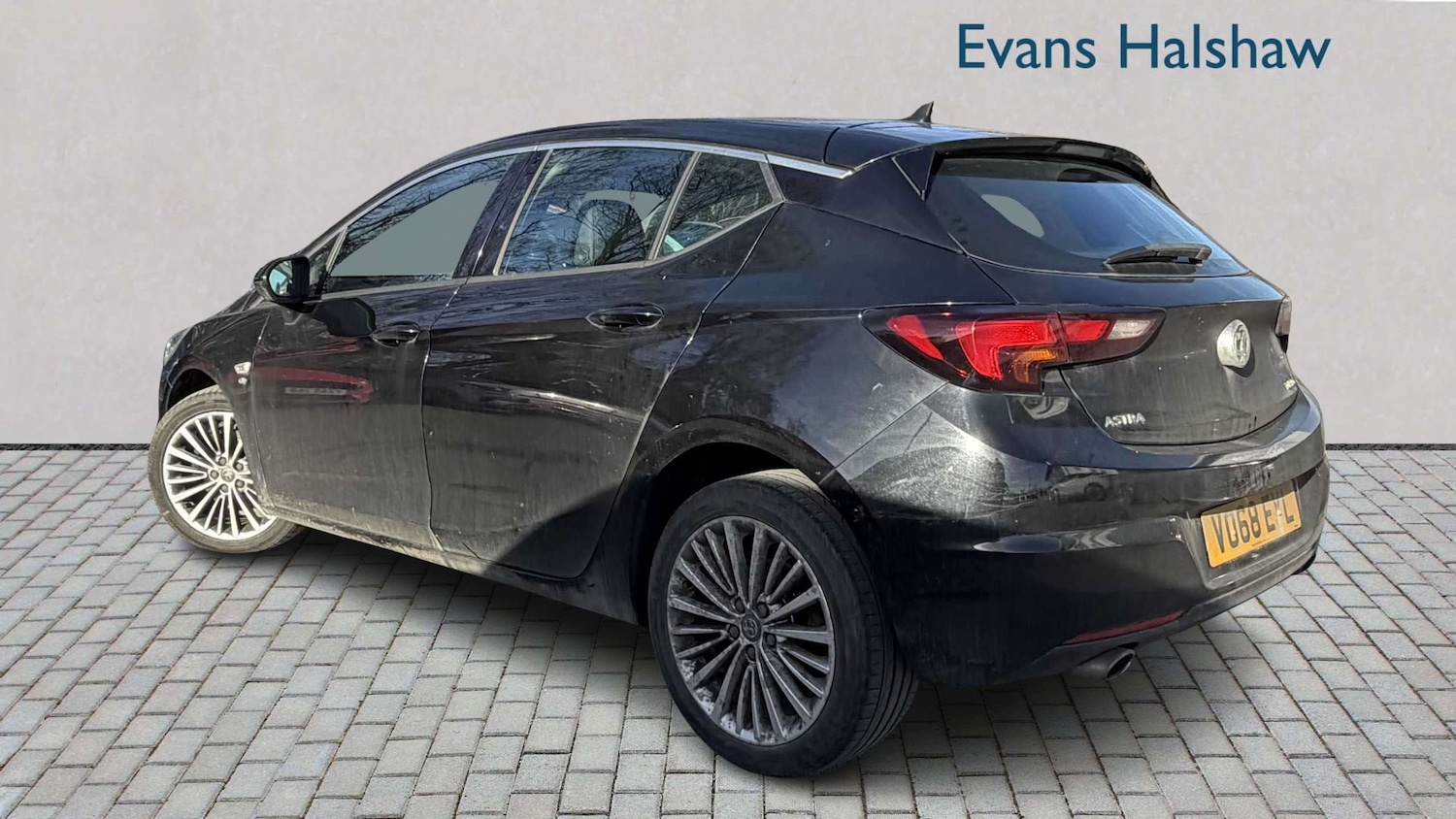 Used Vauxhall Astra for sale - 77856897: Photo 3