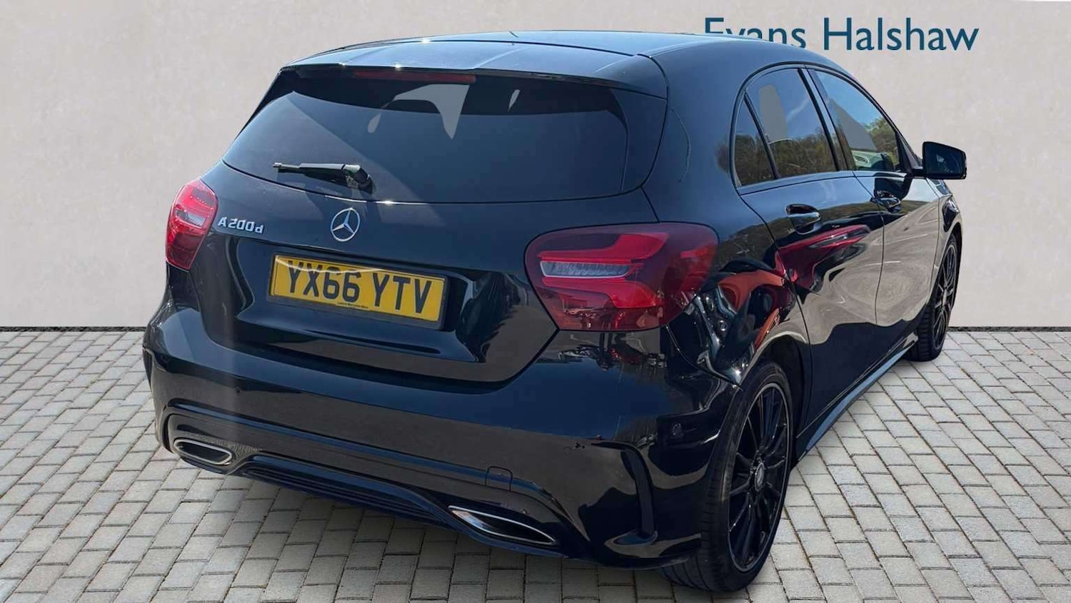 Used Mercedes-Benz A-Class 2016 for sale - 78173910: Photo 2