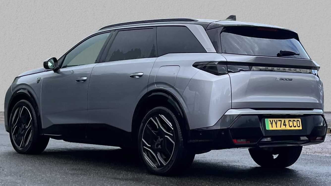 Used Peugeot 5008 2024 for sale - 77857197: Photo 2