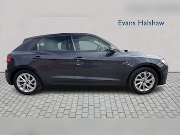 Used Audi A1 2023 for sale - 78104101: Photo
