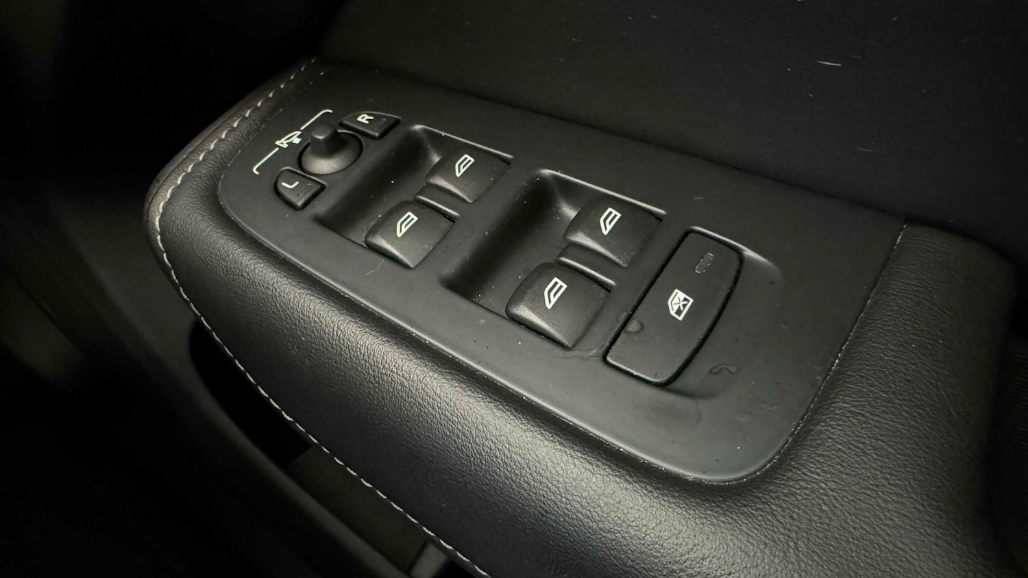 Used Volvo XC60 for sale - 77858288: Photo 24