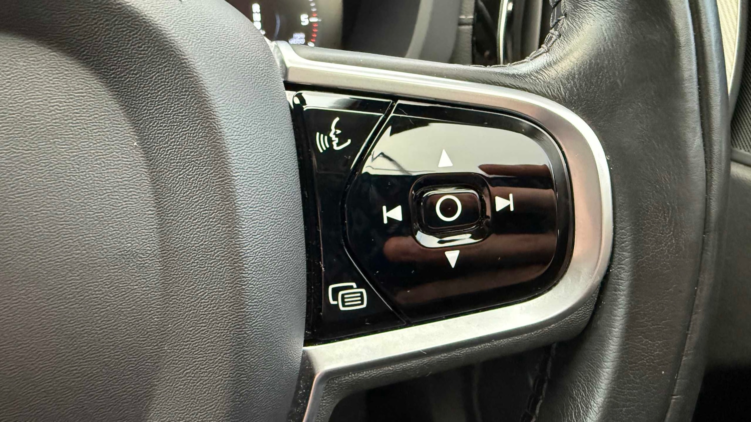 Used Volvo XC60 for sale - 77858288: Photo 27