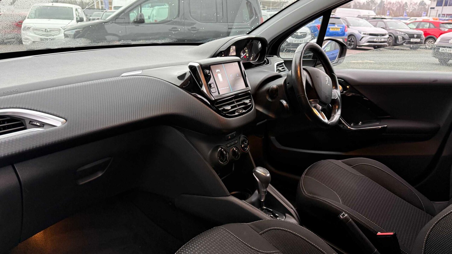 Used Peugeot 208 for sale - 77858810: Photo 17