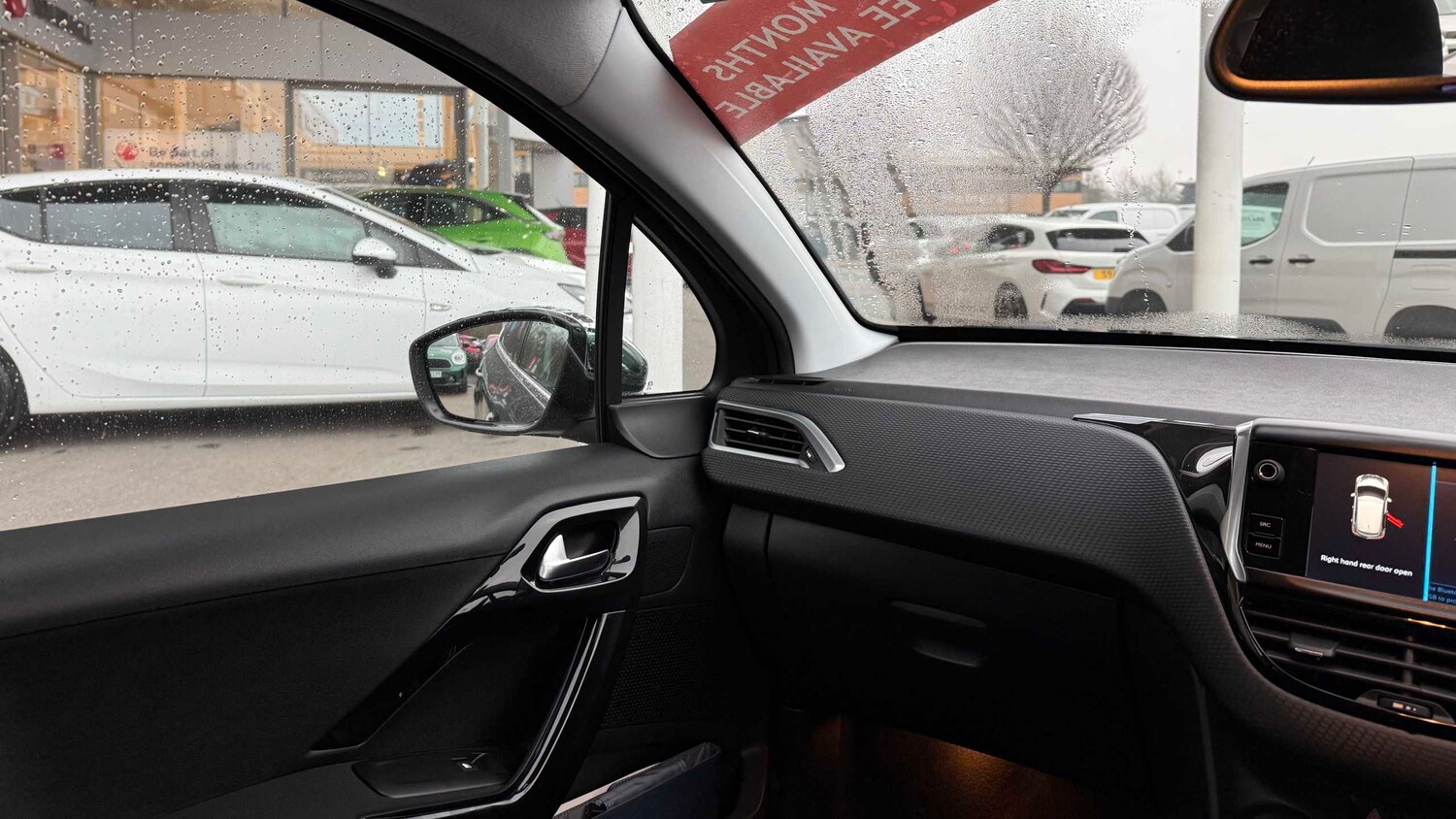 Used Peugeot 208 for sale - 77858810: Photo 31