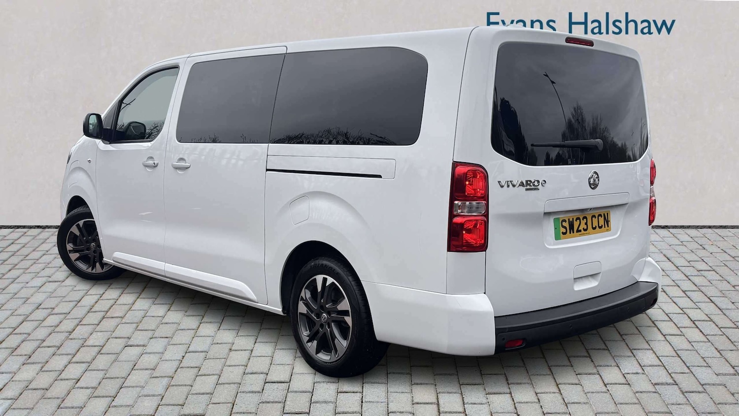 Used Vauxhall Vivaro Life 2023 for sale - 77913995: Photo 2