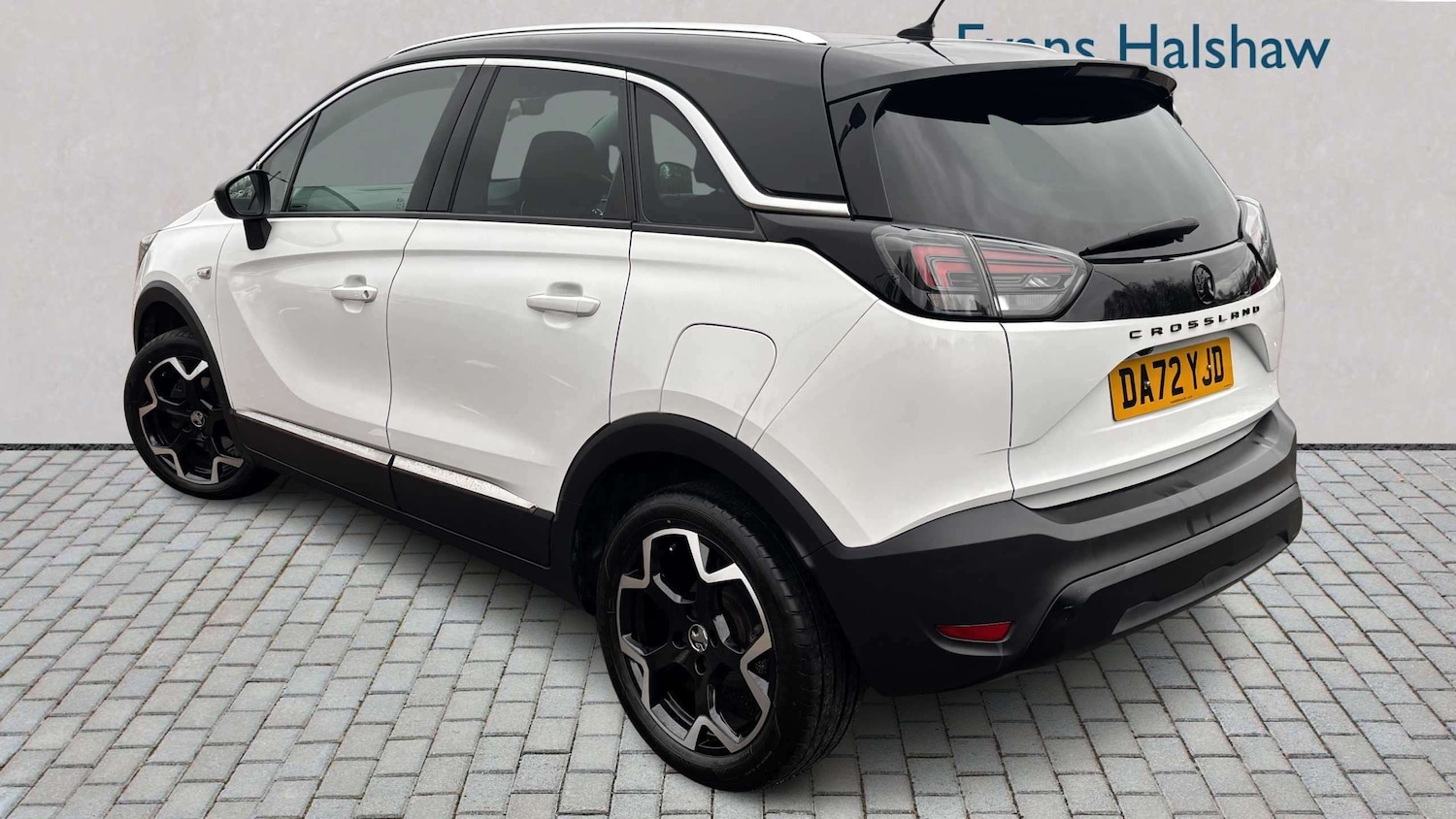 Used Vauxhall Crossland for sale - 77860903: Photo 2