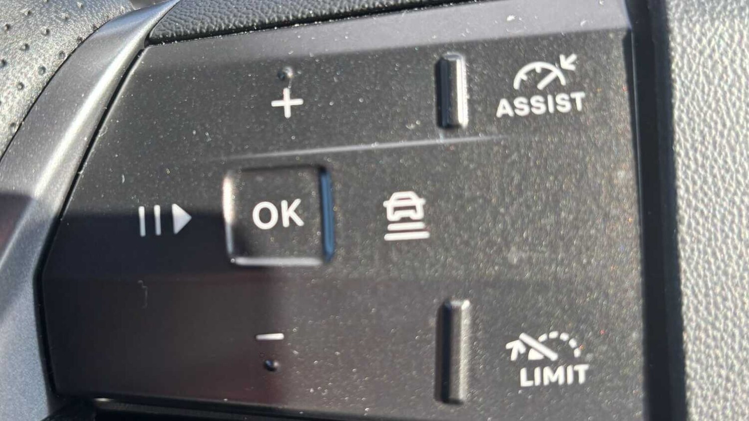 Used Vauxhall Grandland for sale - 77861412: Photo 23