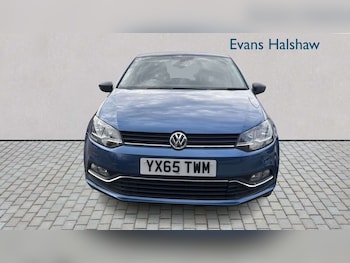 Used Volkswagen Polo 2015 for sale - 79428865: Photo