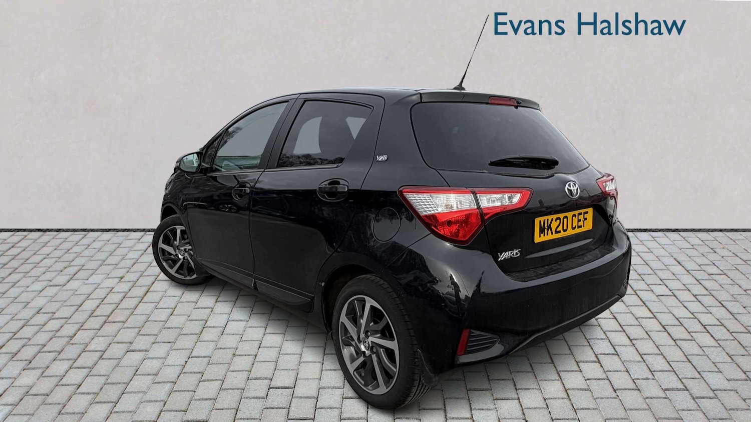 Used Toyota Yaris 2020 for sale - 77996064: Photo 3