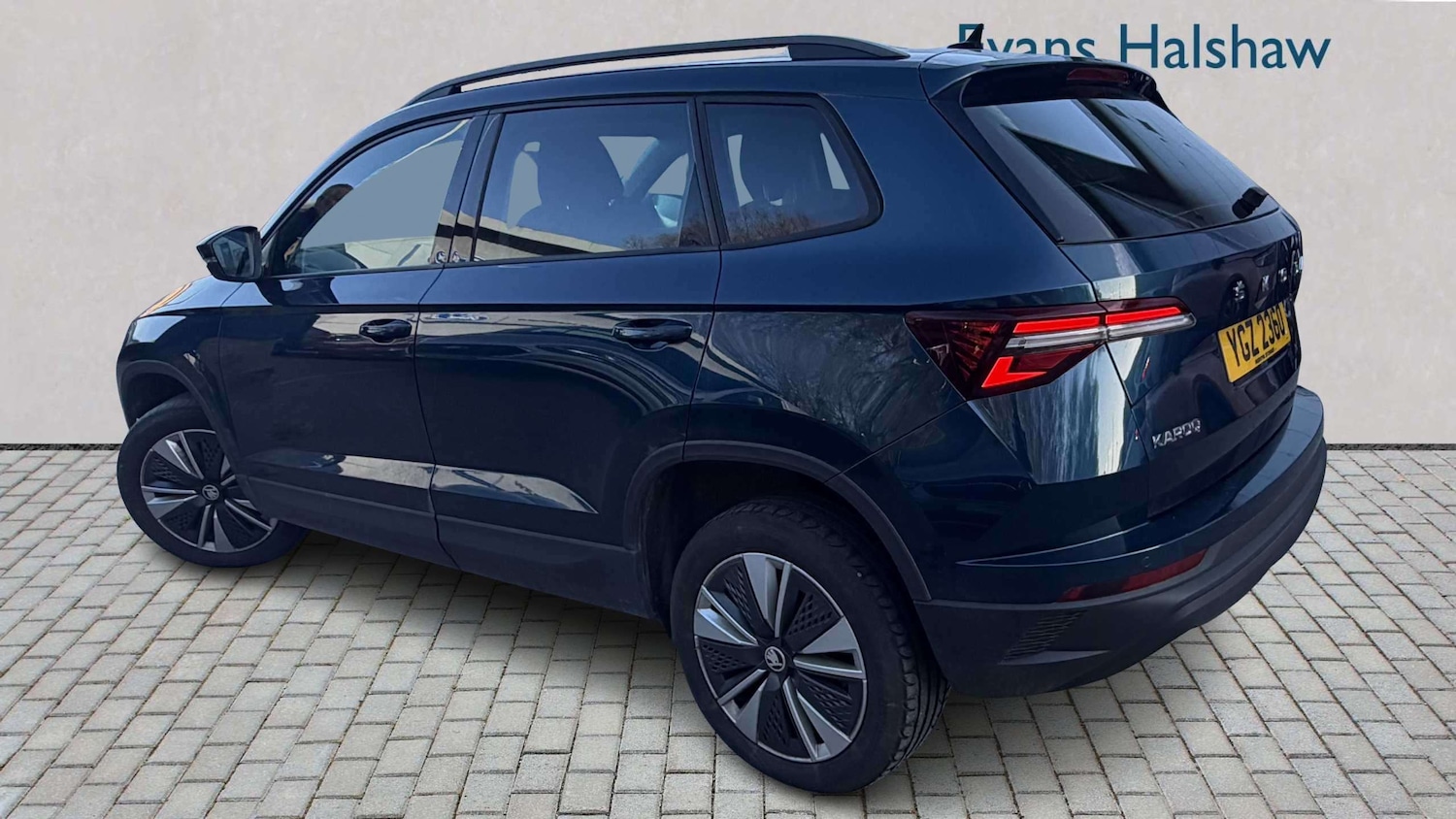 Used Skoda Karoq 2022 for sale - 77859439: Photo 3