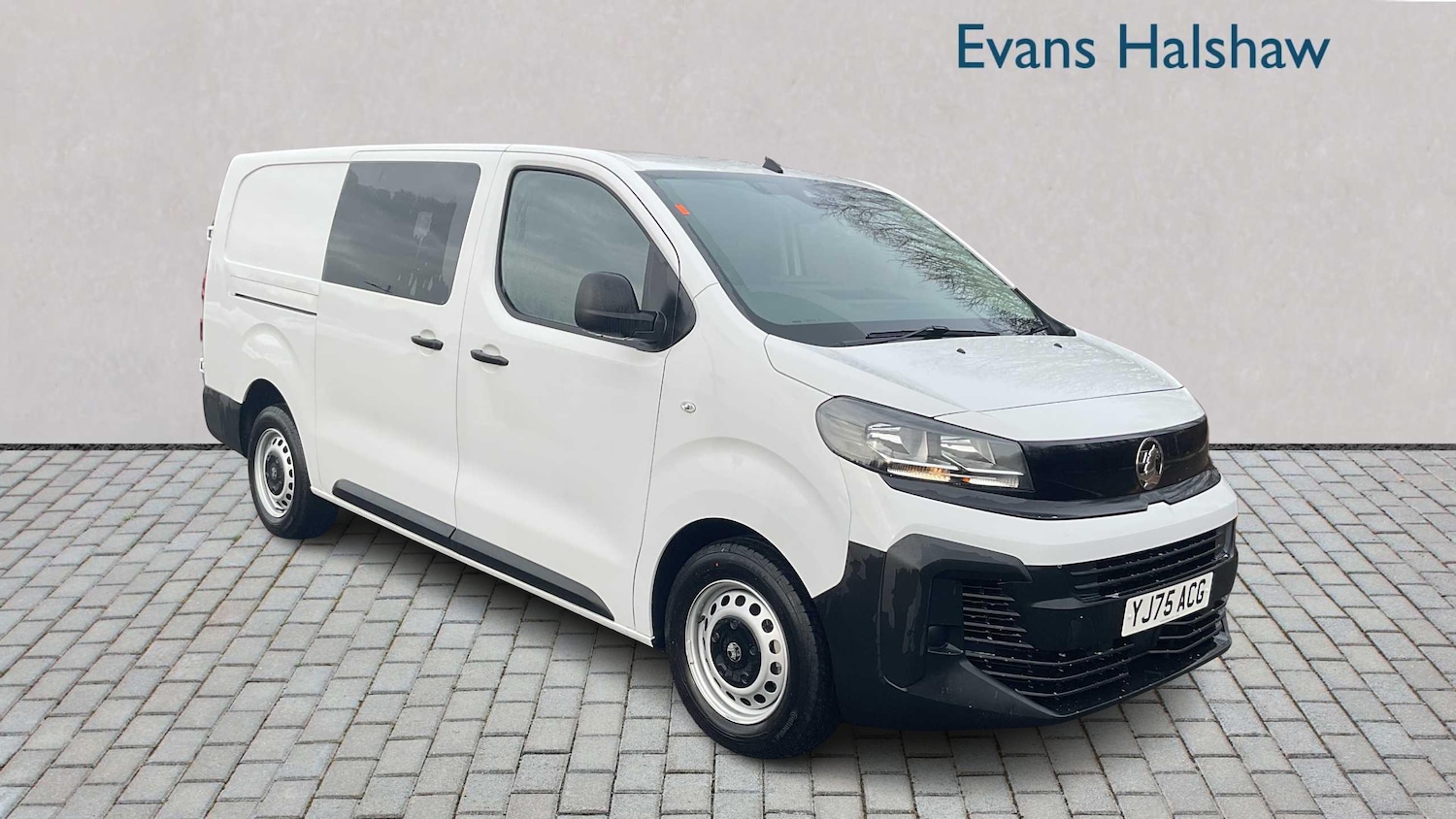 Used Vauxhall Vivaro 2025 for sale - 77857517: Photo 2