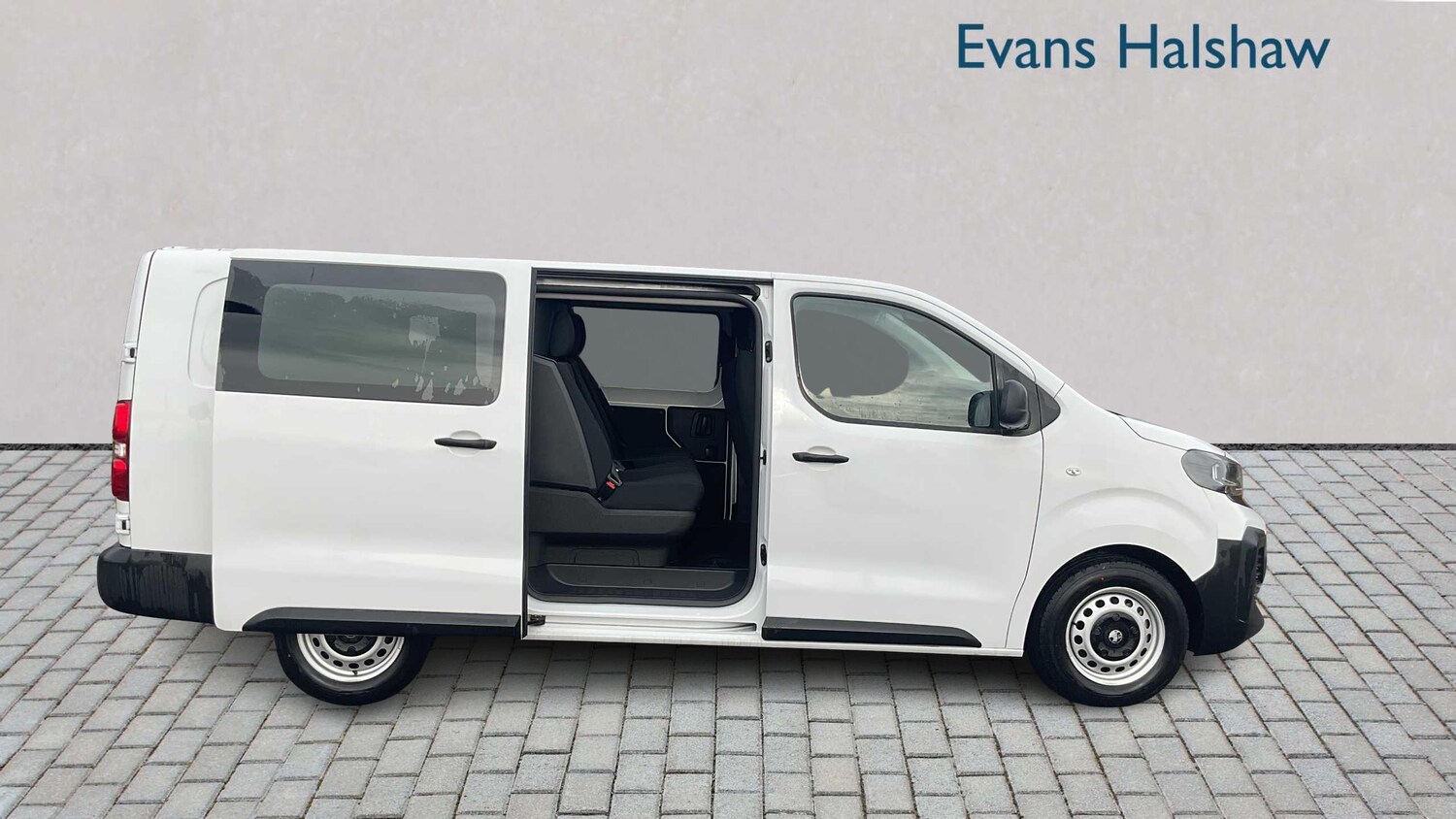 Used Vauxhall Vivaro 2025 for sale - 77857517: Photo 5