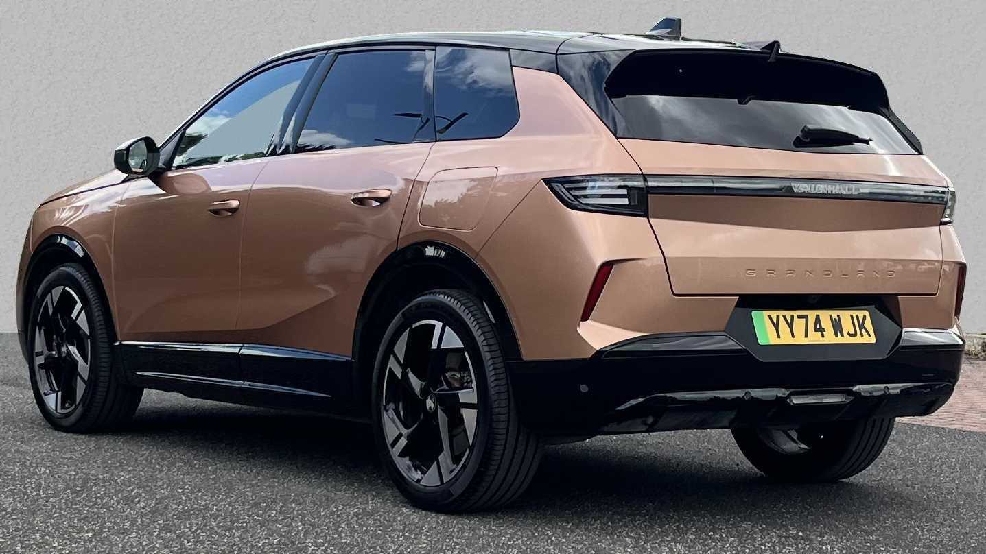 Used Vauxhall Grandland for sale - 77861025: Photo 2