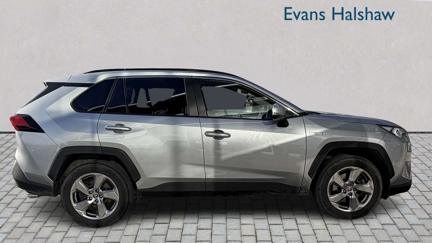 Used Toyota RAV4 for sale - 77860620: Photo 4