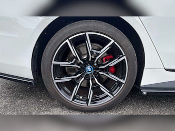 Used BMW i4 2022 for sale - 79524052: Photo