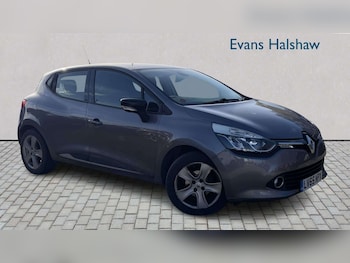 Used Renault Clio 2015 for sale - 77856986: Photo