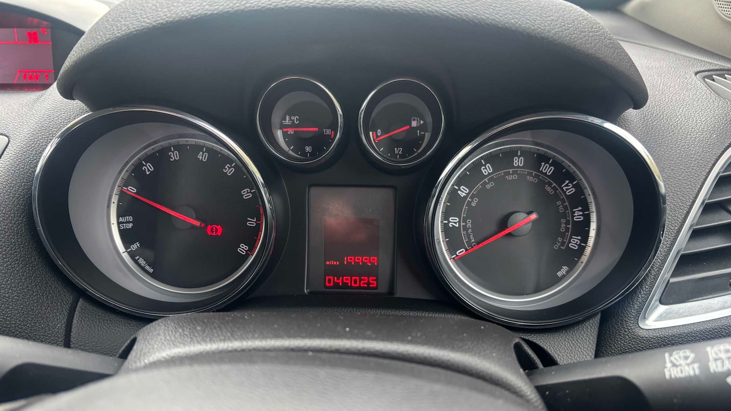 Used Vauxhall Mokka 2015 for sale - 78137540: Photo 3