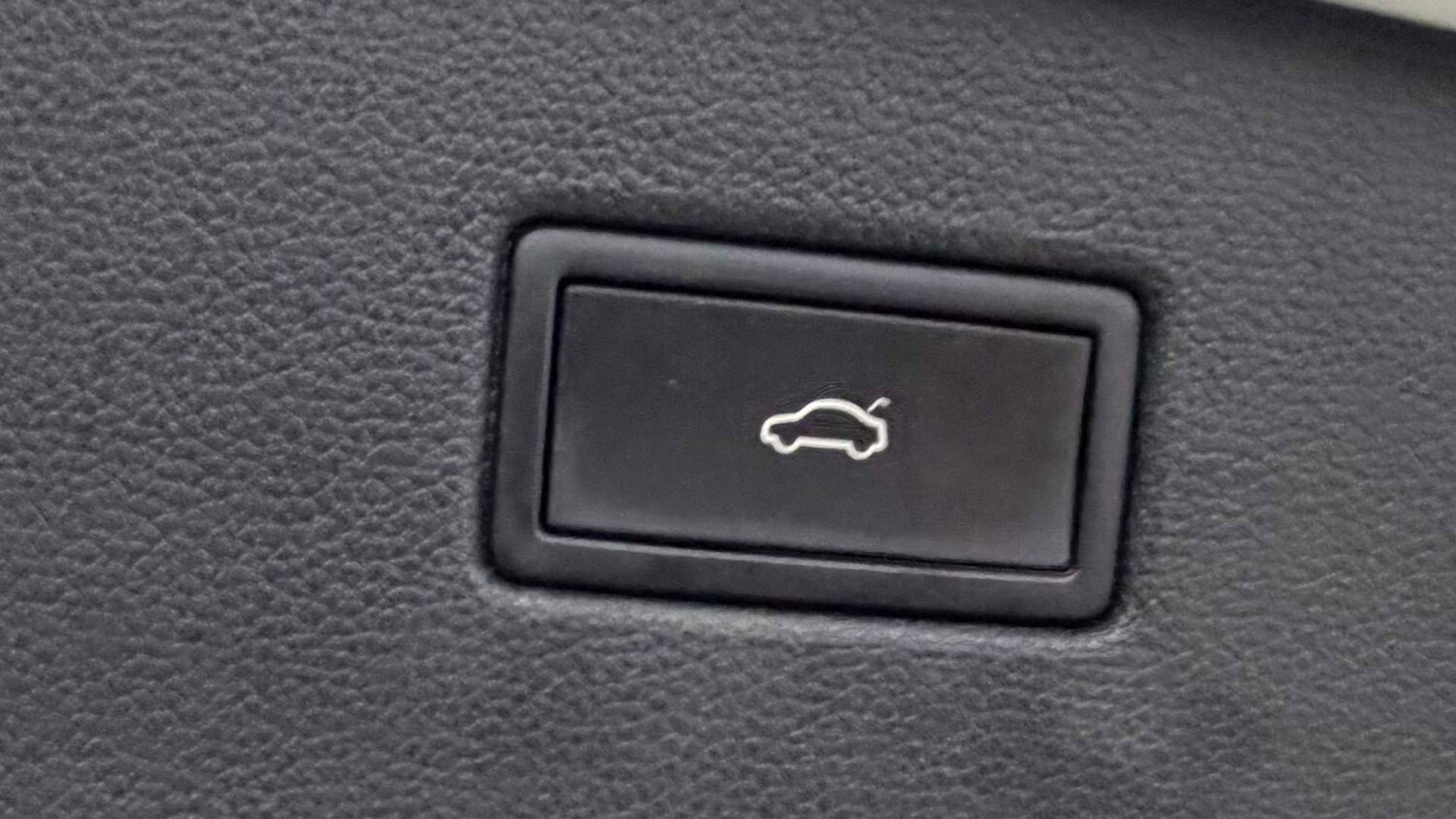 Used Volkswagen Tiguan 2022 for sale - 77856504: Photo 8