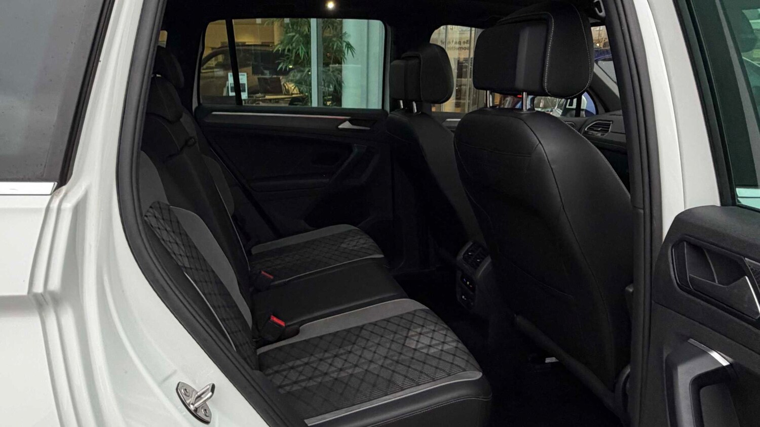 Used Volkswagen Tiguan 2022 for sale - 77856504: Photo 9