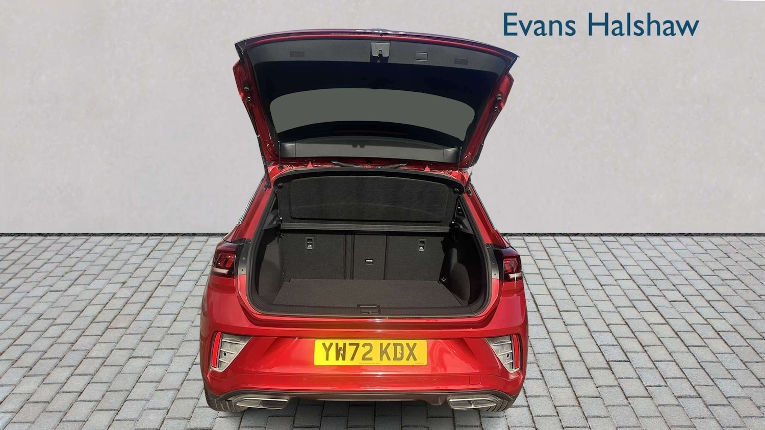 Used Volkswagen T-Roc for sale - 77861824: Photo 5