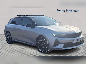 Used Vauxhall Astra 2025 for sale - 77972724: Photo