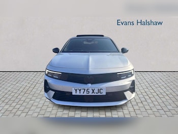 Used Vauxhall Astra 2025 for sale - 77972724: Photo