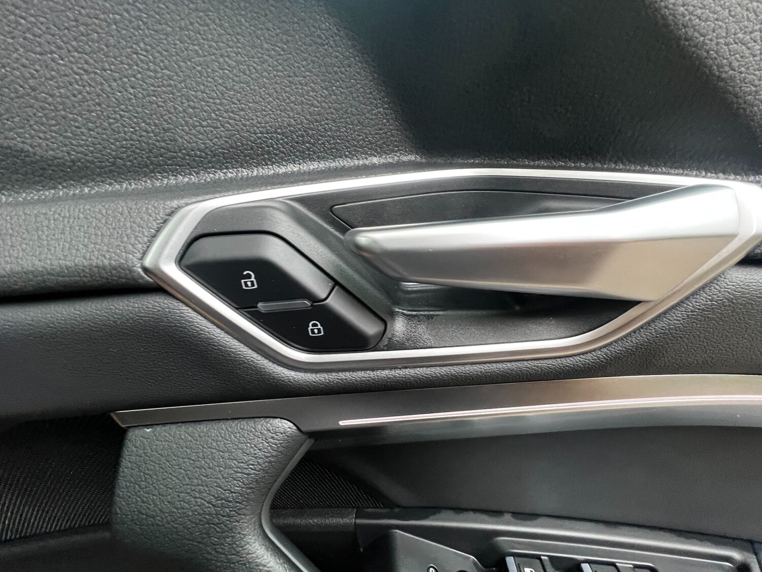 Used Audi e-tron 2022 for sale - 77319178: Photo 32