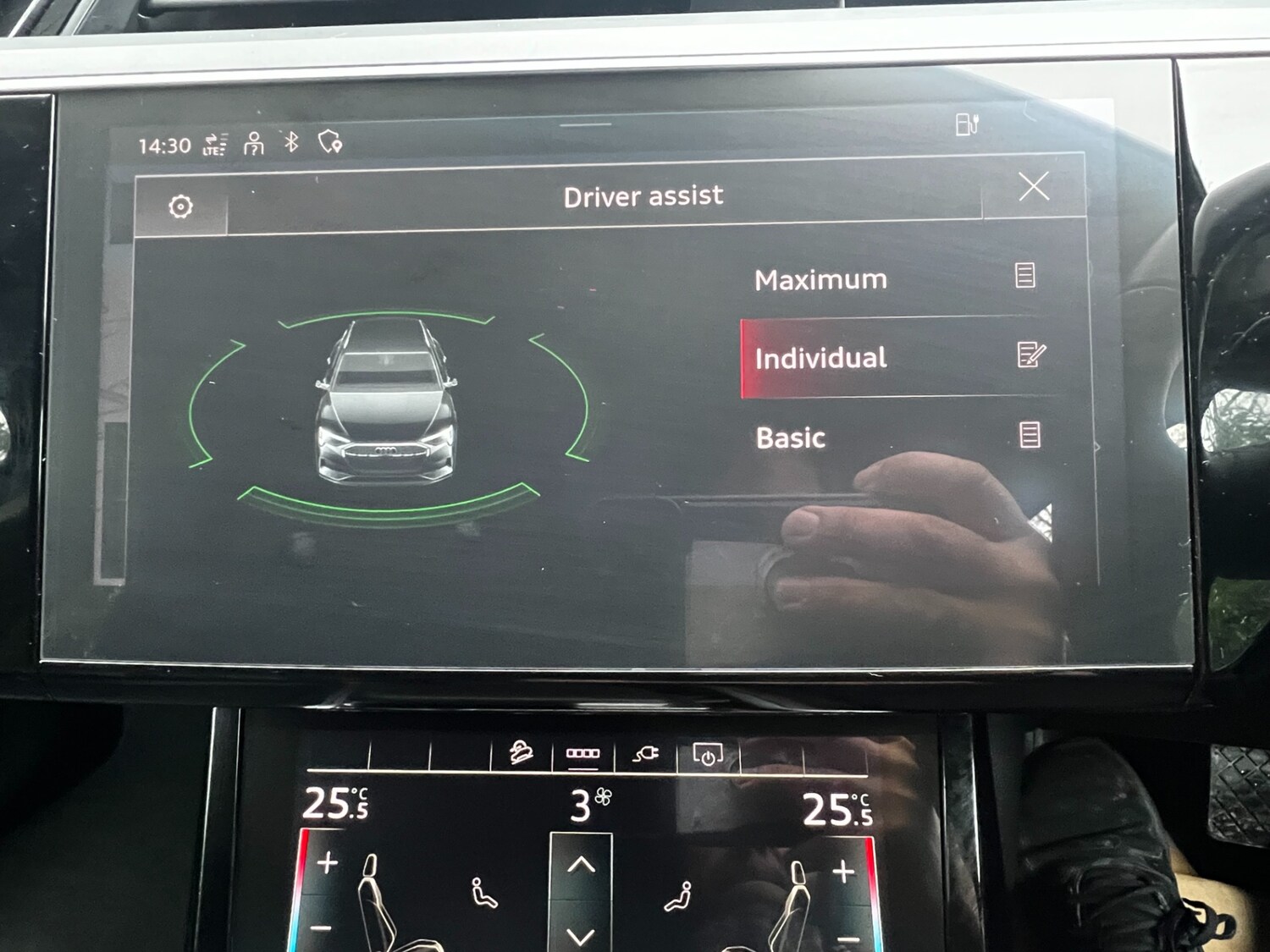 Used Audi e-tron 2022 for sale - 77319178: Photo 35