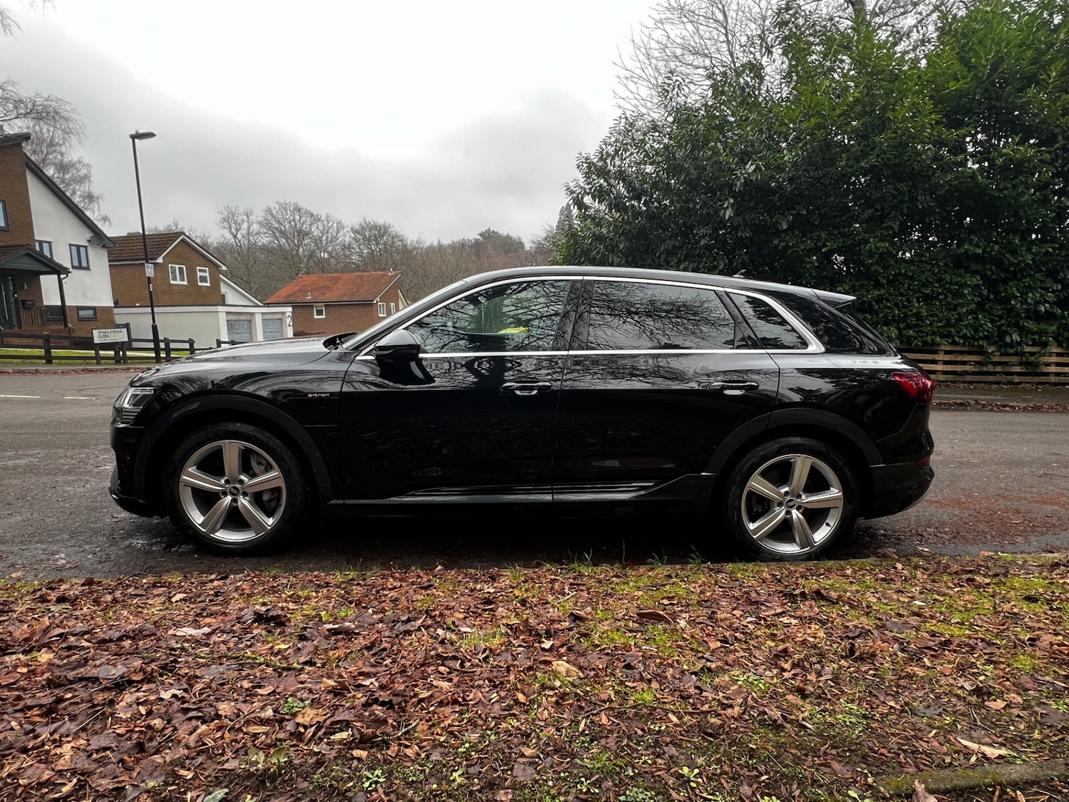 Used Audi e-tron 2022 for sale - 77319178: Photo 4