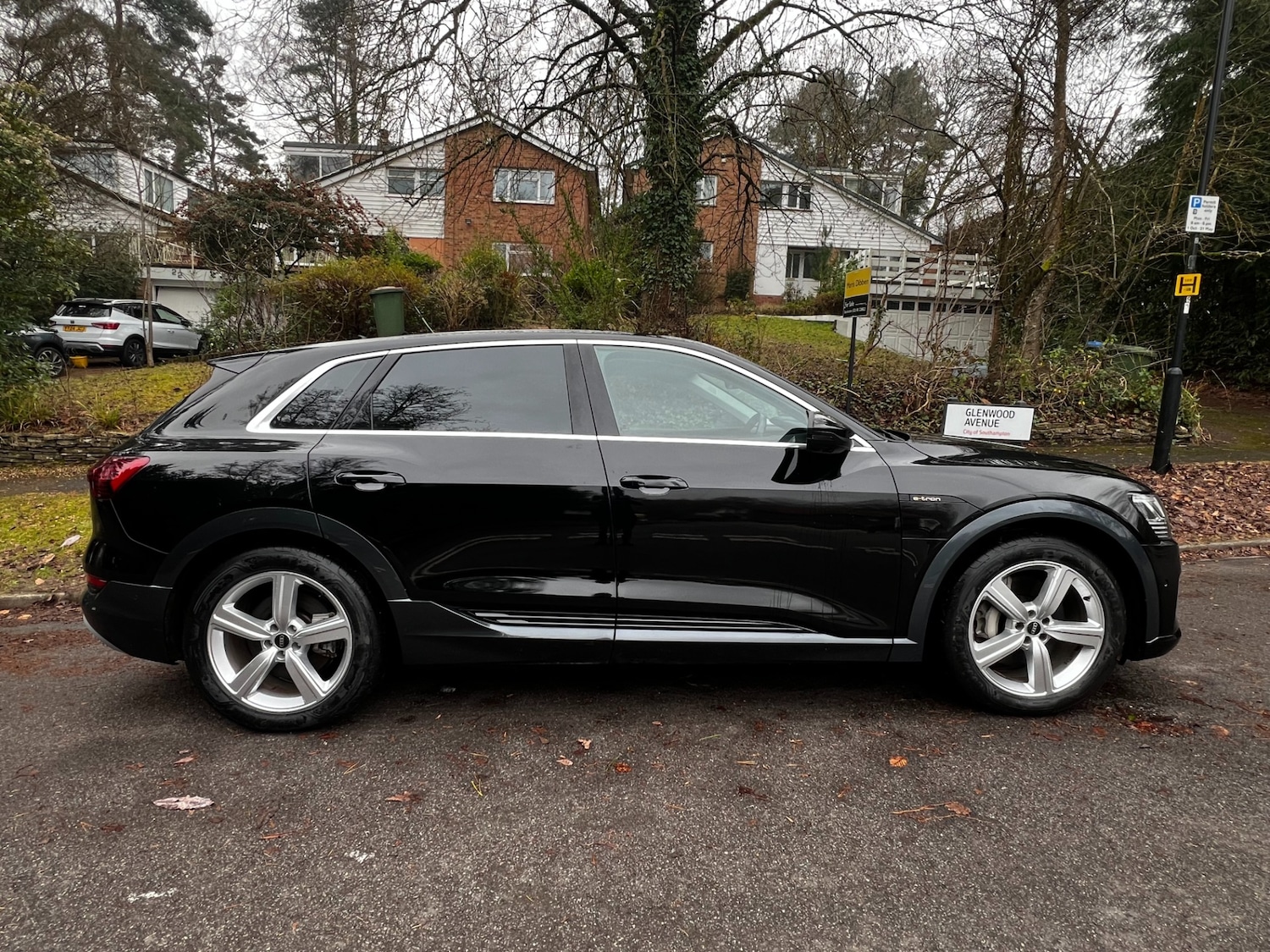 Used Audi e-tron 2022 for sale - 77319178: Photo 8