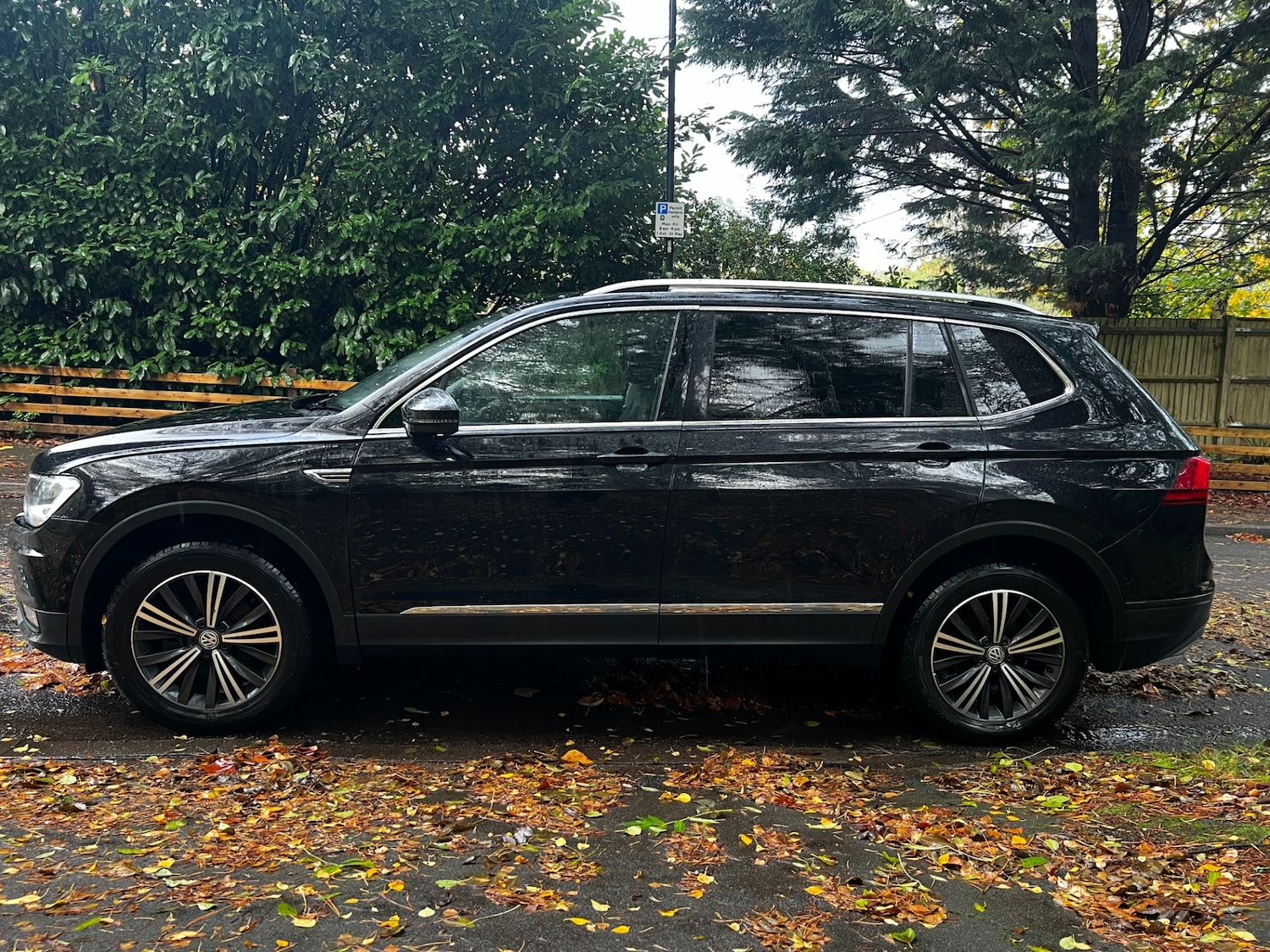 Used Volkswagen Tiguan Allspace 2019 for sale - 76325070: Photo 3