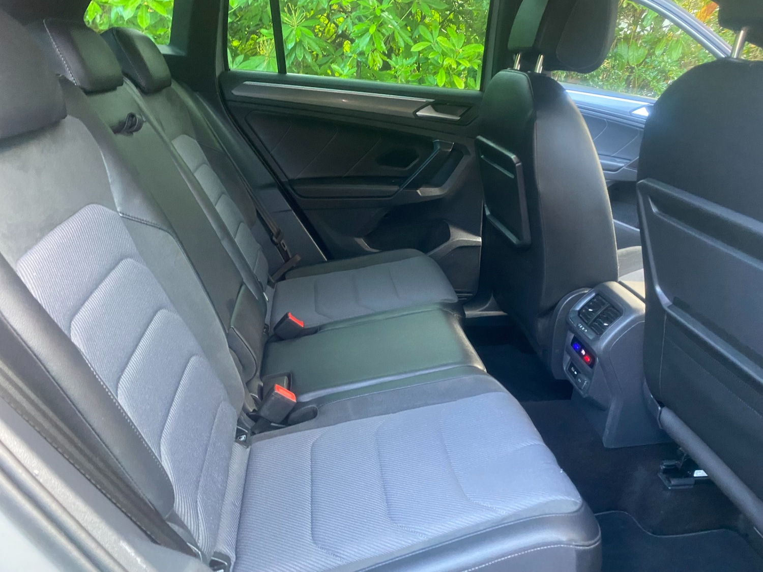 Used Volkswagen Tiguan 2020 for sale - 76662102: Photo 20