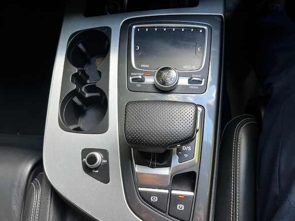 Used Audi Q7 2017 for sale - 76219286: Photo 40