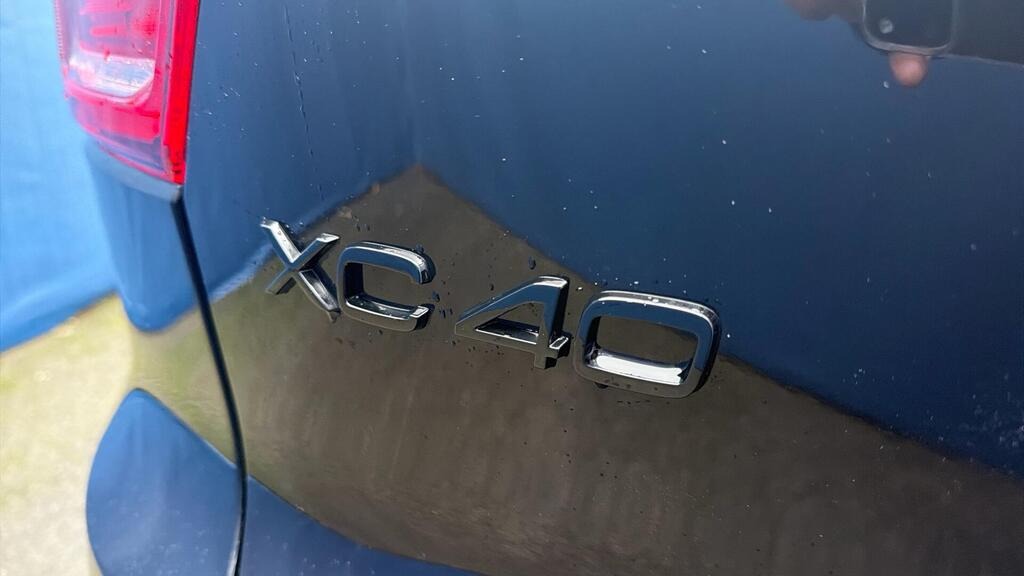 Used Volvo XC40 2025 for sale - 77953817: Photo 11