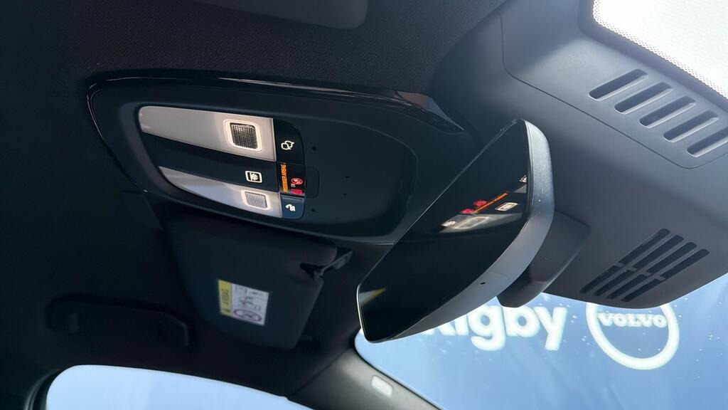 Used Volvo XC40 2025 for sale - 77953817: Photo 22