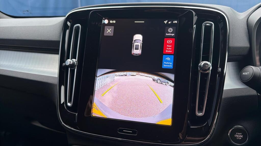 Used Volvo XC40 2025 for sale - 77953817: Photo 30