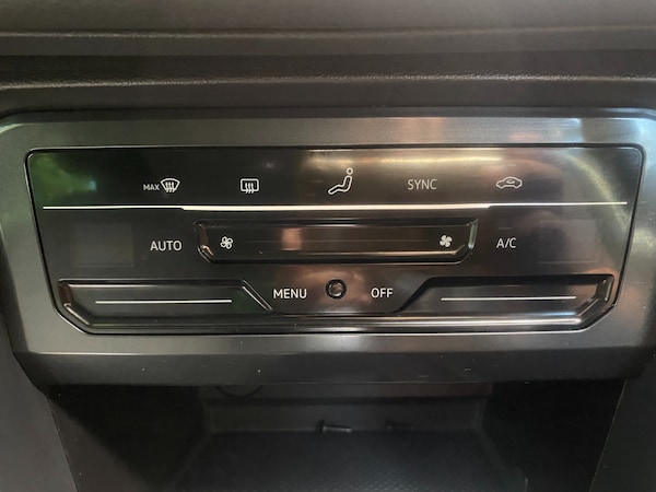 Used Volkswagen Tiguan 2021 for sale - 72685128: Photo 21