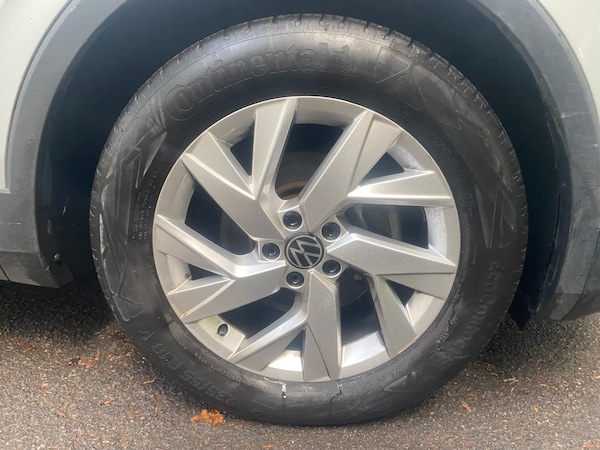 Used Volkswagen Tiguan 2021 for sale - 72685128: Photo 24