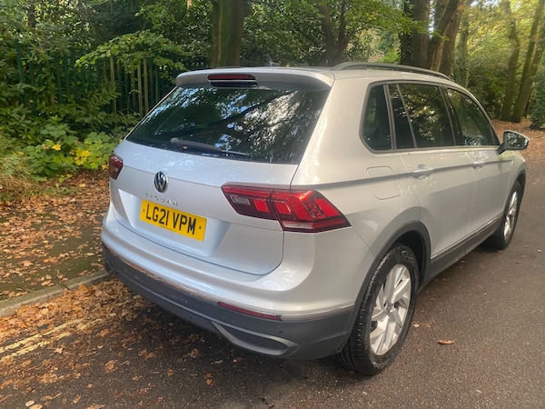 Used Volkswagen Tiguan 2021 for sale - 72685128: Photo 6