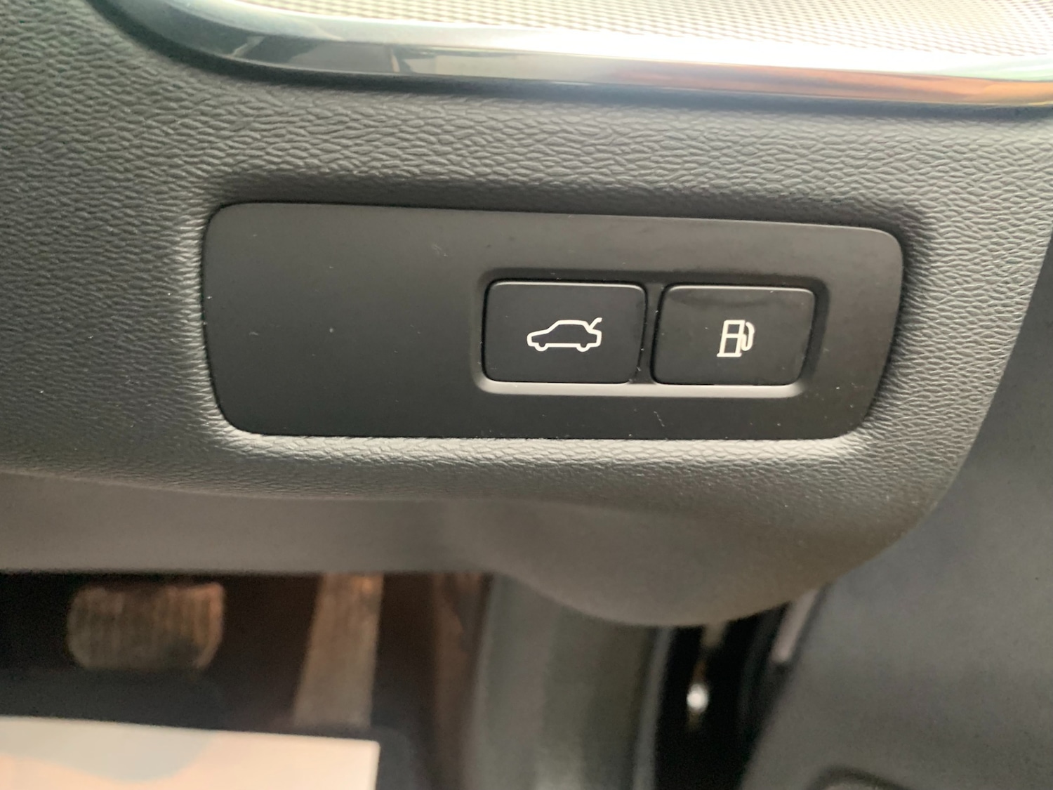 Used Volvo XC60 2025 for sale - 76480559: Photo 18