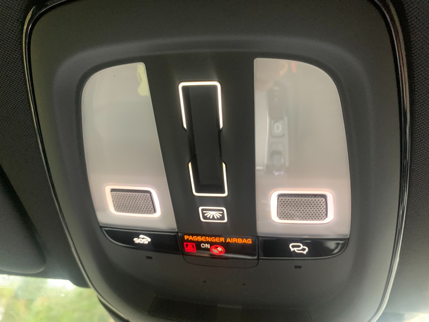 Used Volvo XC60 2025 for sale - 76480559: Photo 31