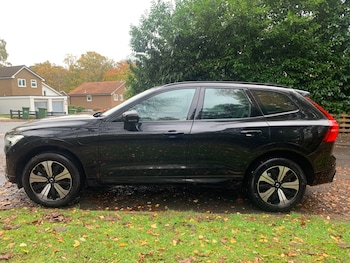 Used Volvo XC60 2025 for sale - 76480559: Photo