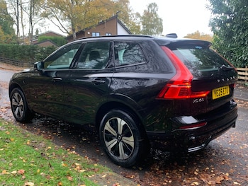 Used Volvo XC60 2025 for sale - 76480559: Photo