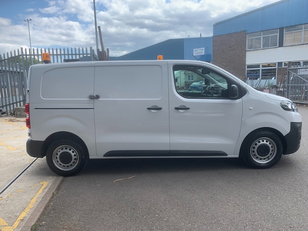 Used Citroen Dispatch 2023 for sale - 75446685: Photo 7